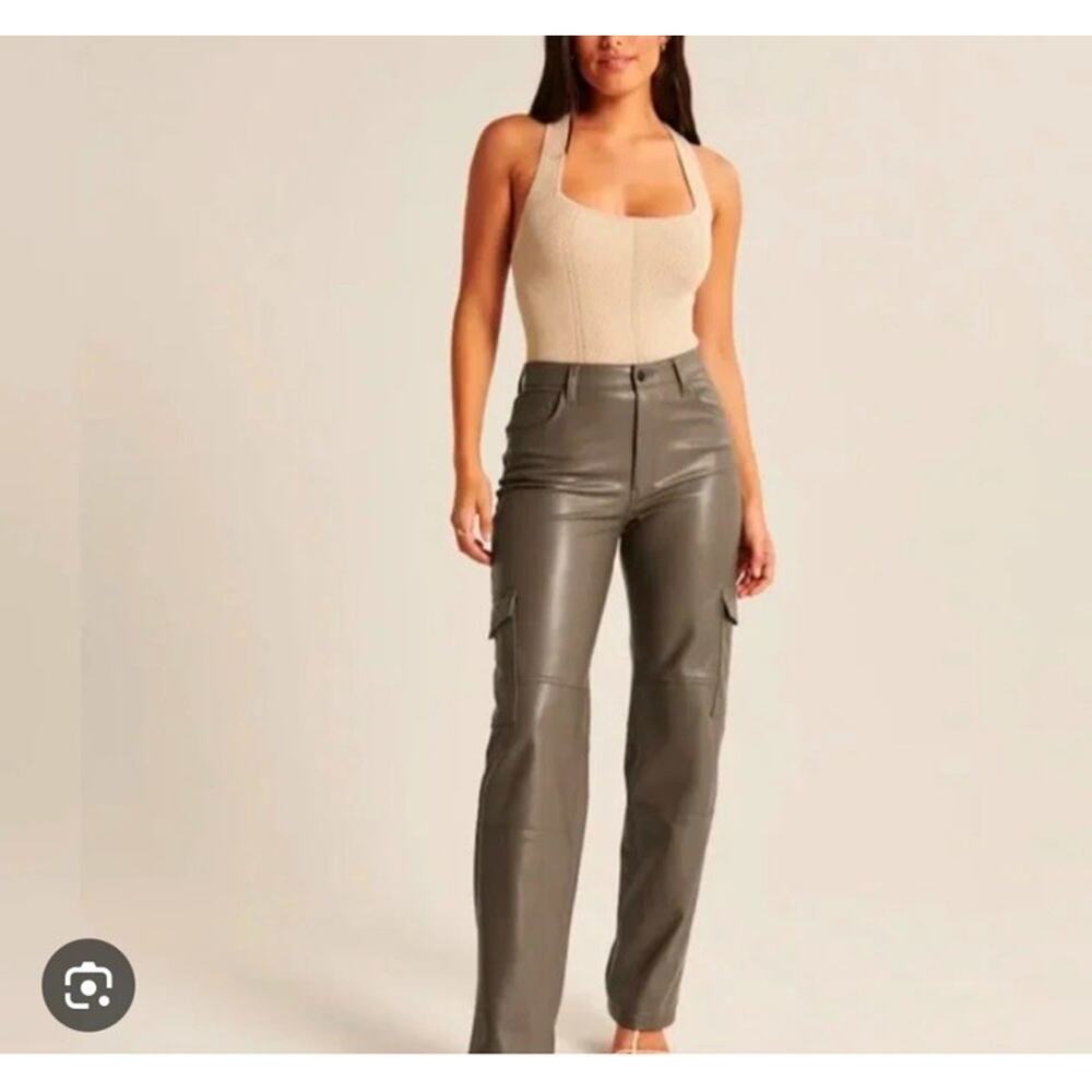 Abercrombie Fitch Pants 12 90s Relaxed High Rise Cargo Vegan Leather